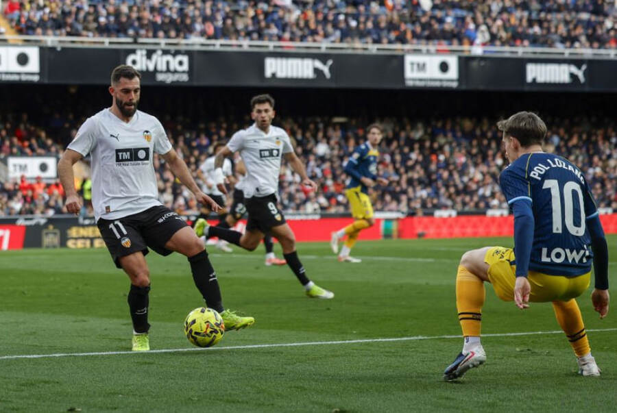 Valencia CF vs Espanyol (22:15 – 24/01) | Xem lại trận đấu